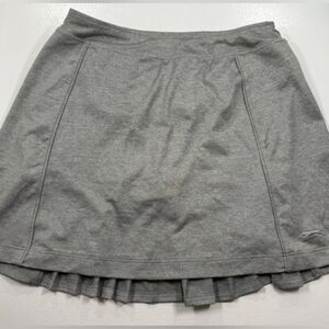 Slazenger Ladies Grey Golf Skort With Pleated Back Hem Size M Pickleball